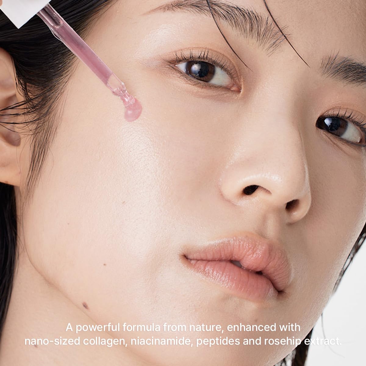 ARENCIA Arencia Red Collagen + Peptide Serum texture close-up shows silky consistency