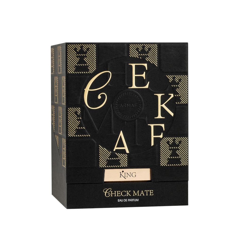 Armaf Checkmate King atomizer application—spray for bold first impression.