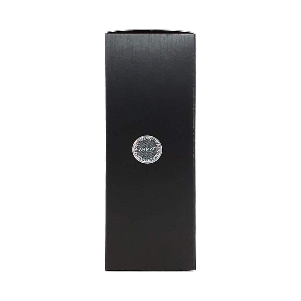 Armaf Club de Nuit Intense Man glow under light for luxury look