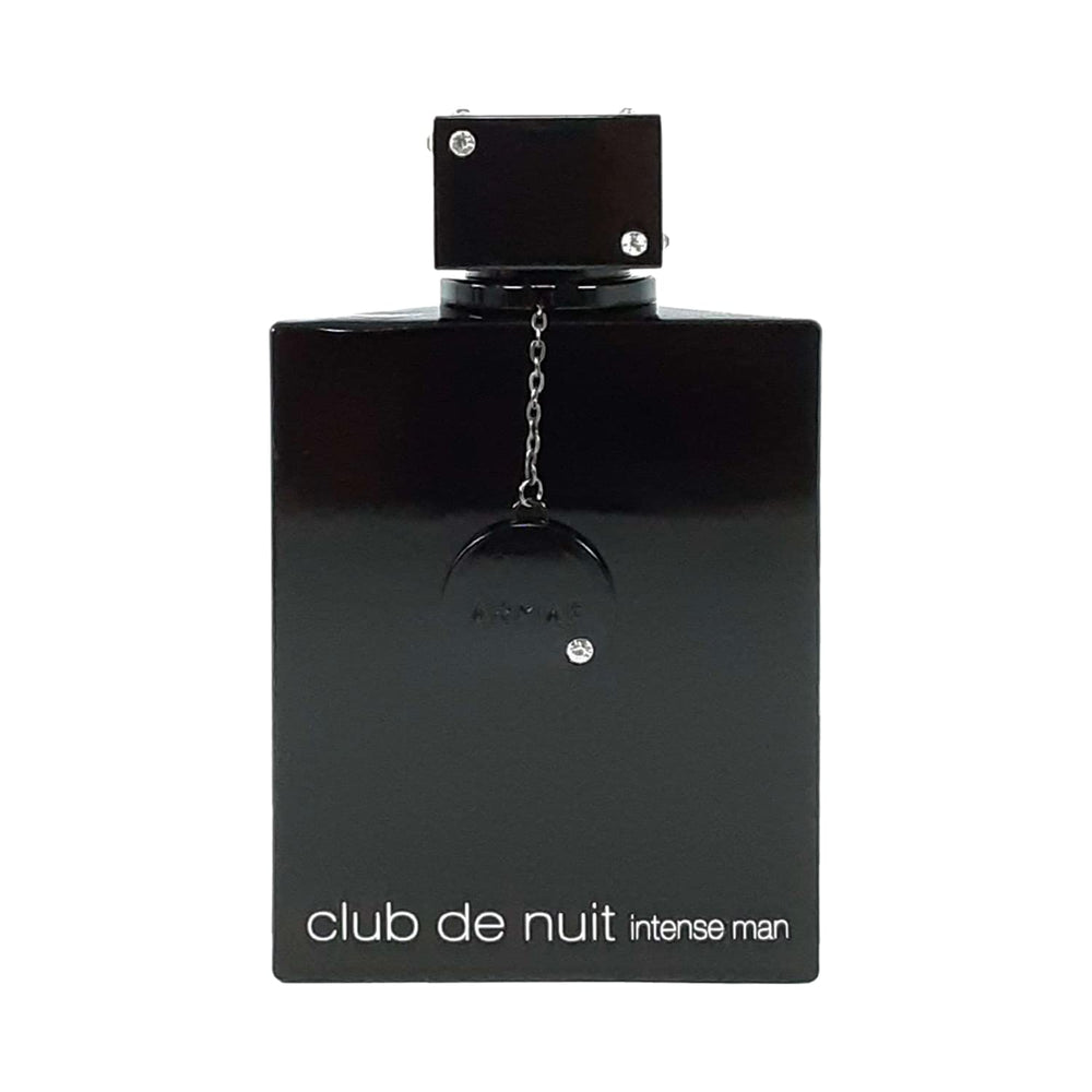 Armaf Club de Nuit Intense Man spray action capturing citrus opening notes