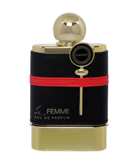 Armaf Le Femme cap close-up shows premium packaging and refined fragrance cues.