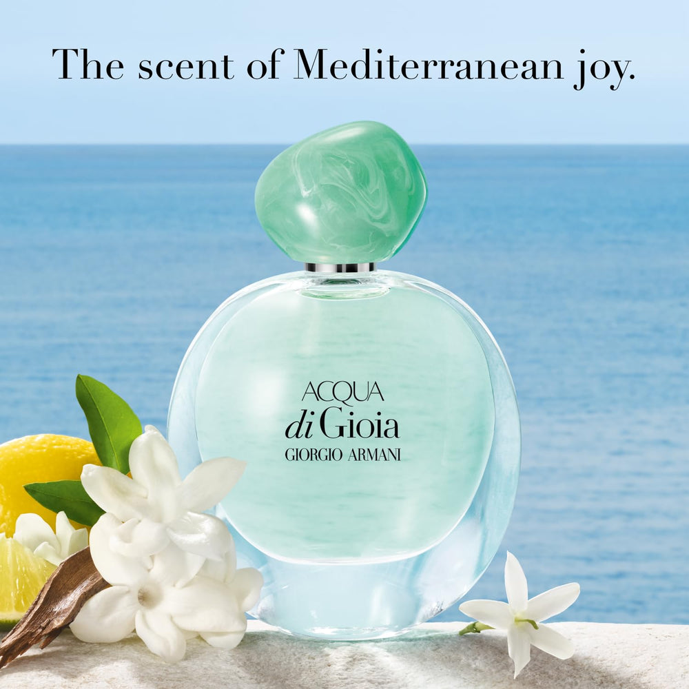 Armani Beauty Acqua di Gioia cedarwood-note detail hints at warm base