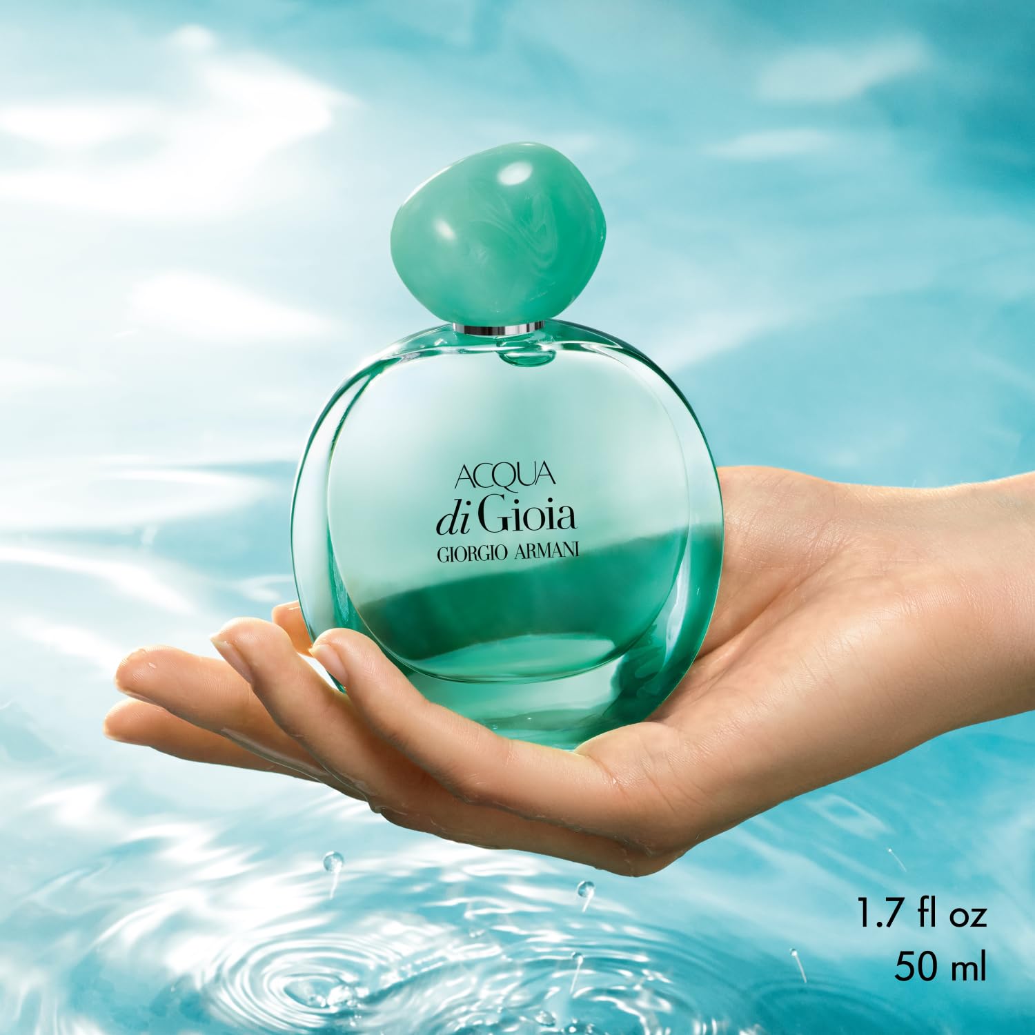 Armani Beauty Acqua Di Gioia Intense cedarwood base-note adds warmth and longevity.