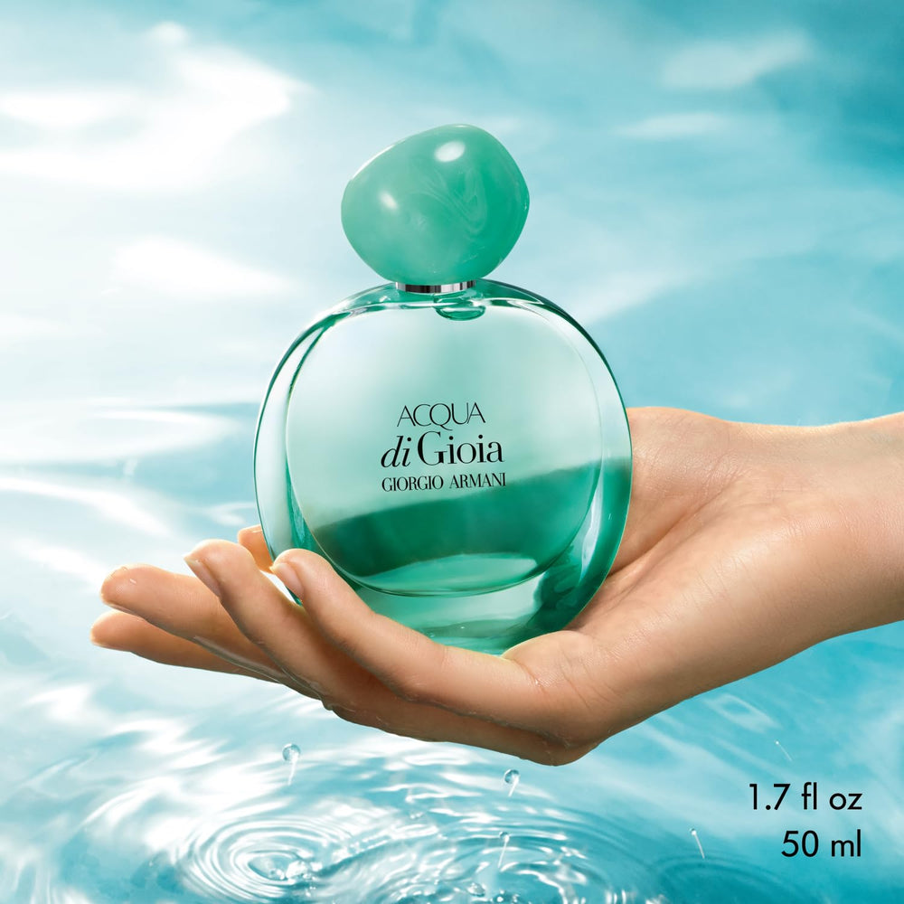 Armani Beauty Acqua Di Gioia Intense cedarwood base-note adds warmth and longevity.