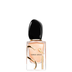 Armani Beauty Sí bottle features jewel-like design for daily elegance and presence