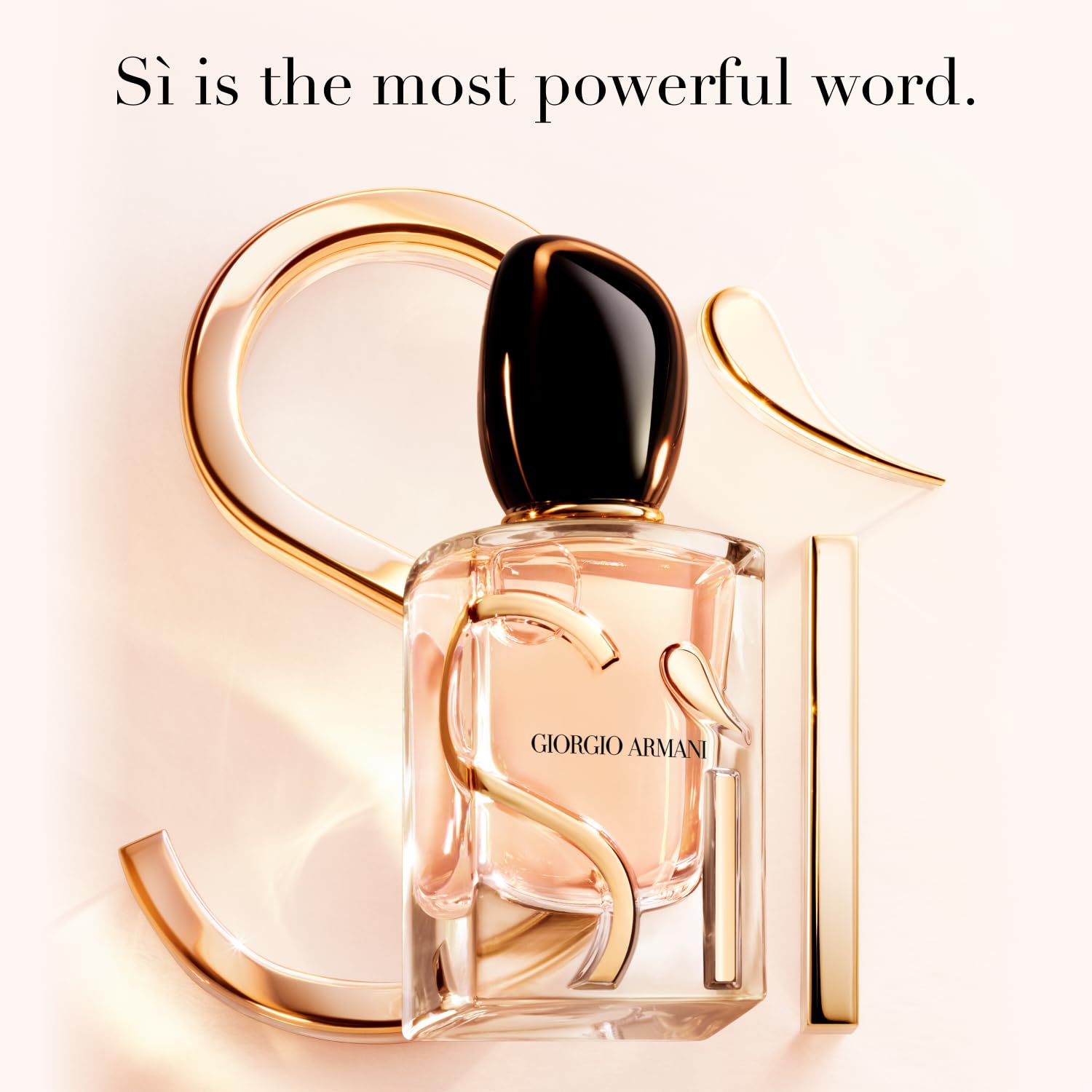 Armani Beauty Sì EDP rose de mai bloom illustrating feminine notes for romantic occasions