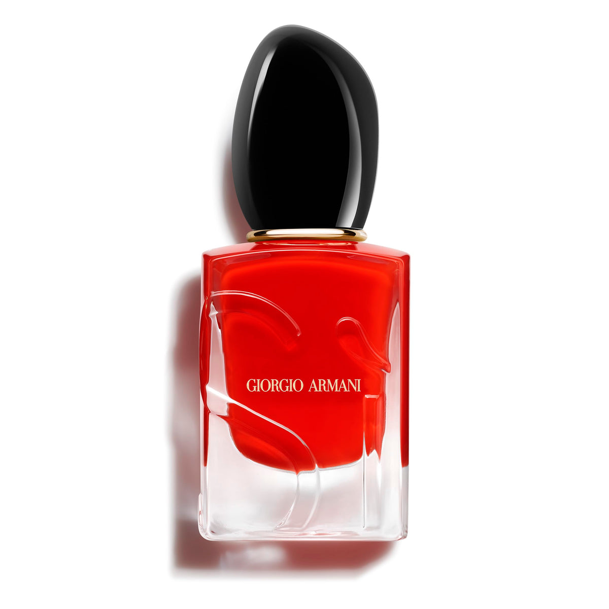 Armani Beauty Sì Passione bottle pour captures vanilla warmth for daily allure.