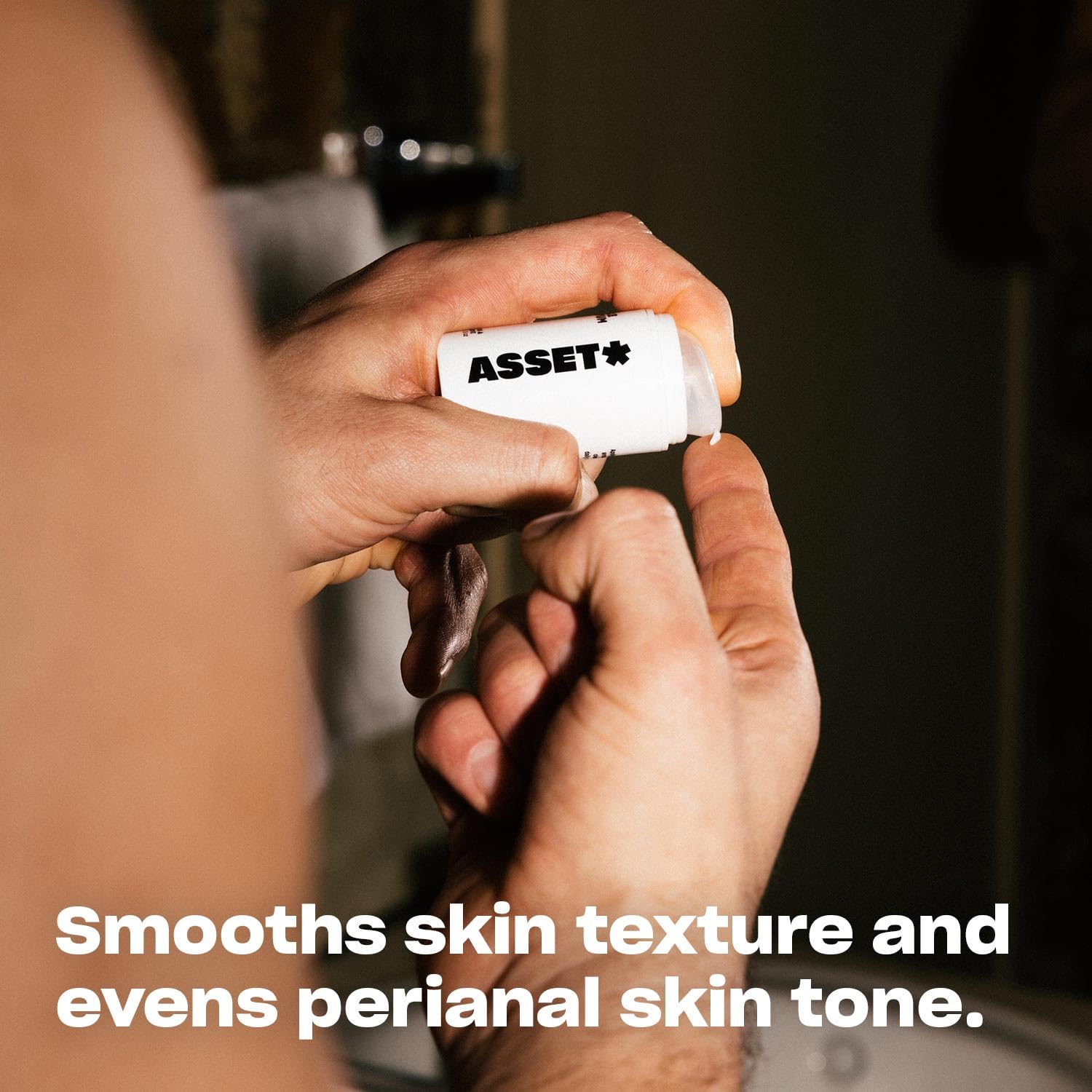 Asset Hole Serum dermatologist-approved seal signals safety for regular use.