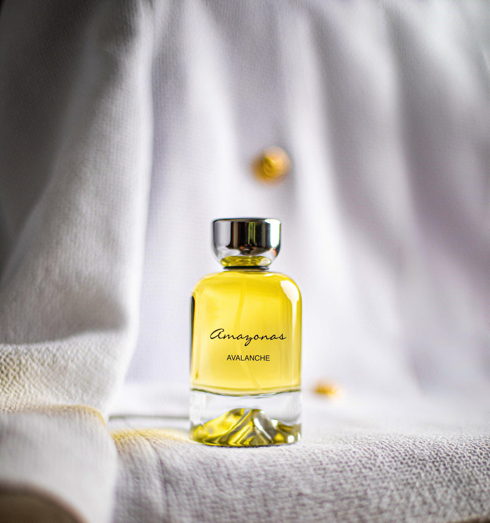 Atralia Amazonas Avalanche close-up notes emphasize fresh natural scent profile