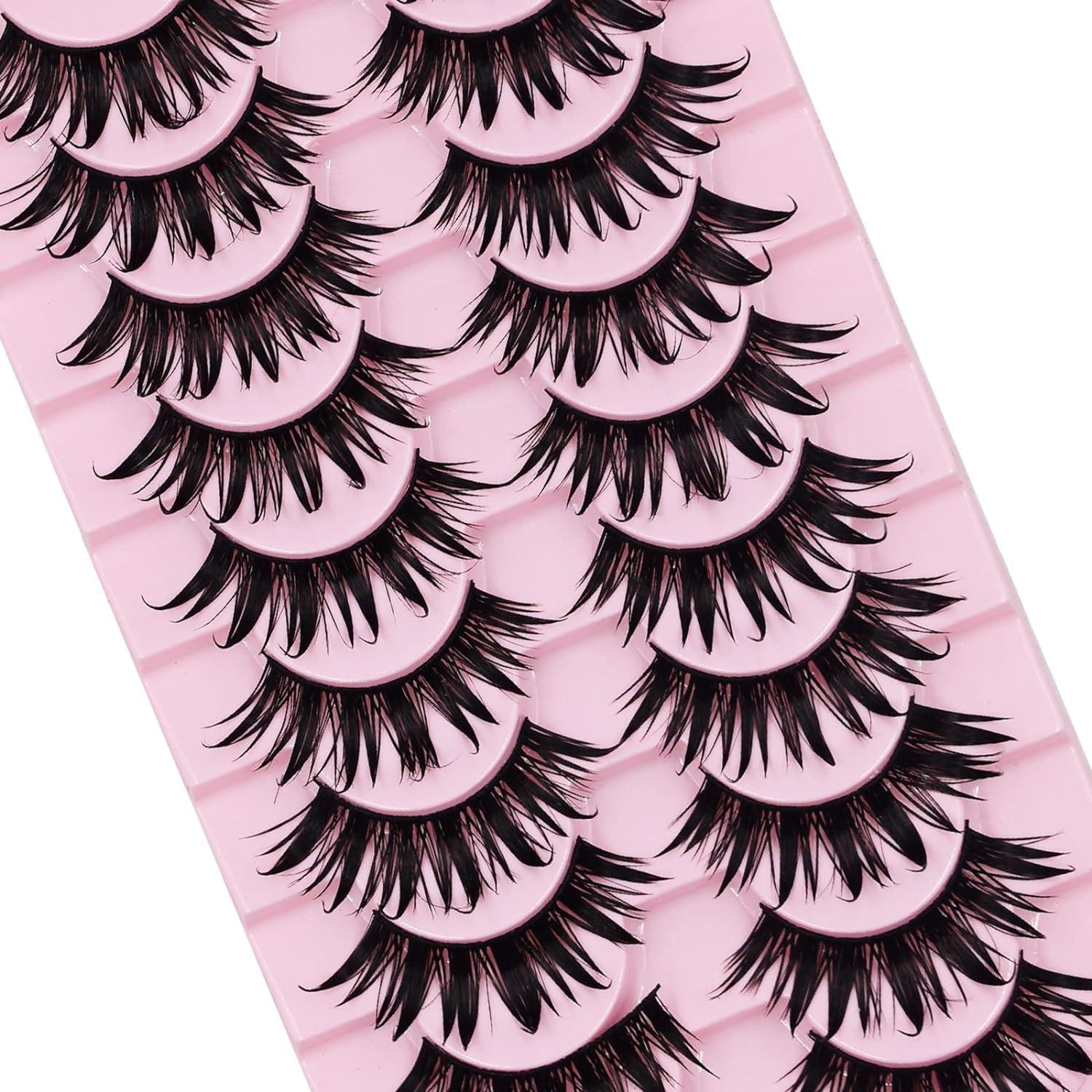 AUGENLI cat-eye style lashes suited for round almond or small eyes
