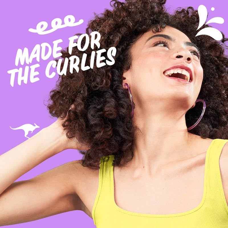 Aussie Miracle Curls oil scent notes of grapefruit and berries.