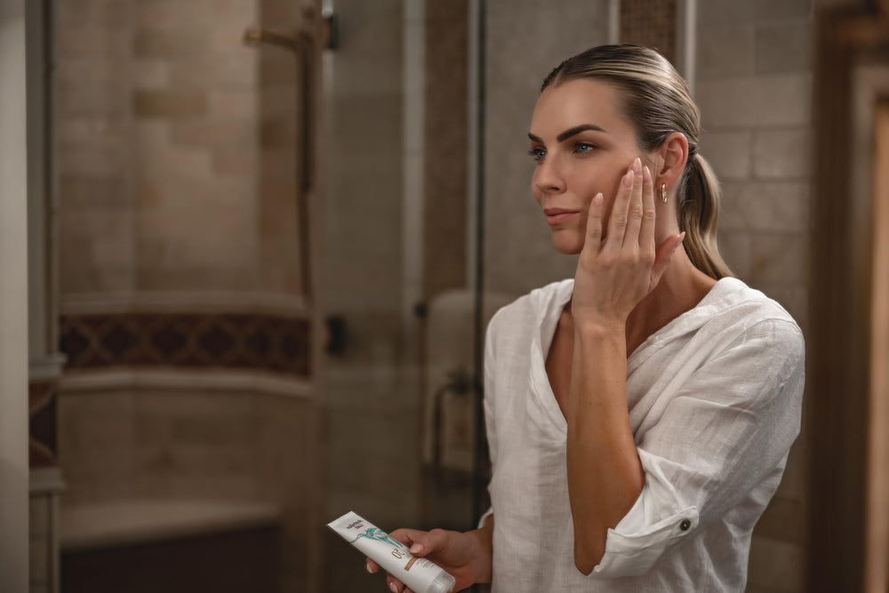 Australian Gold Botanical SPF50 tinted sunscreen ingredients: eucalyptus and red algae.