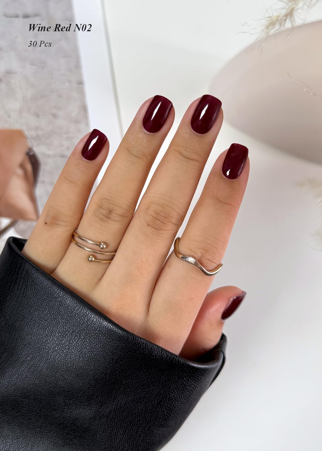 AutyaMee damage-free application with easy removal and no nail buffing