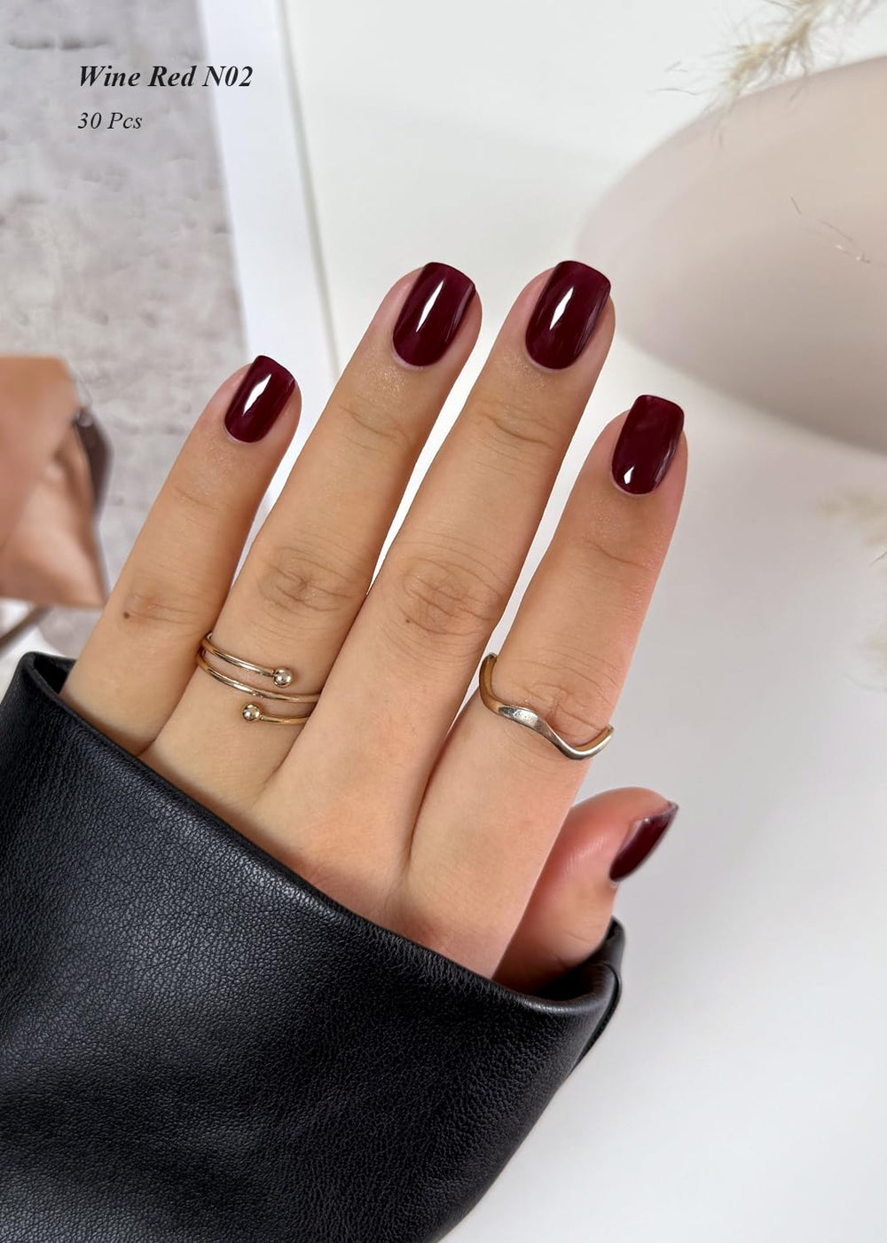 AutyaMee damage-free application with easy removal and no nail buffing