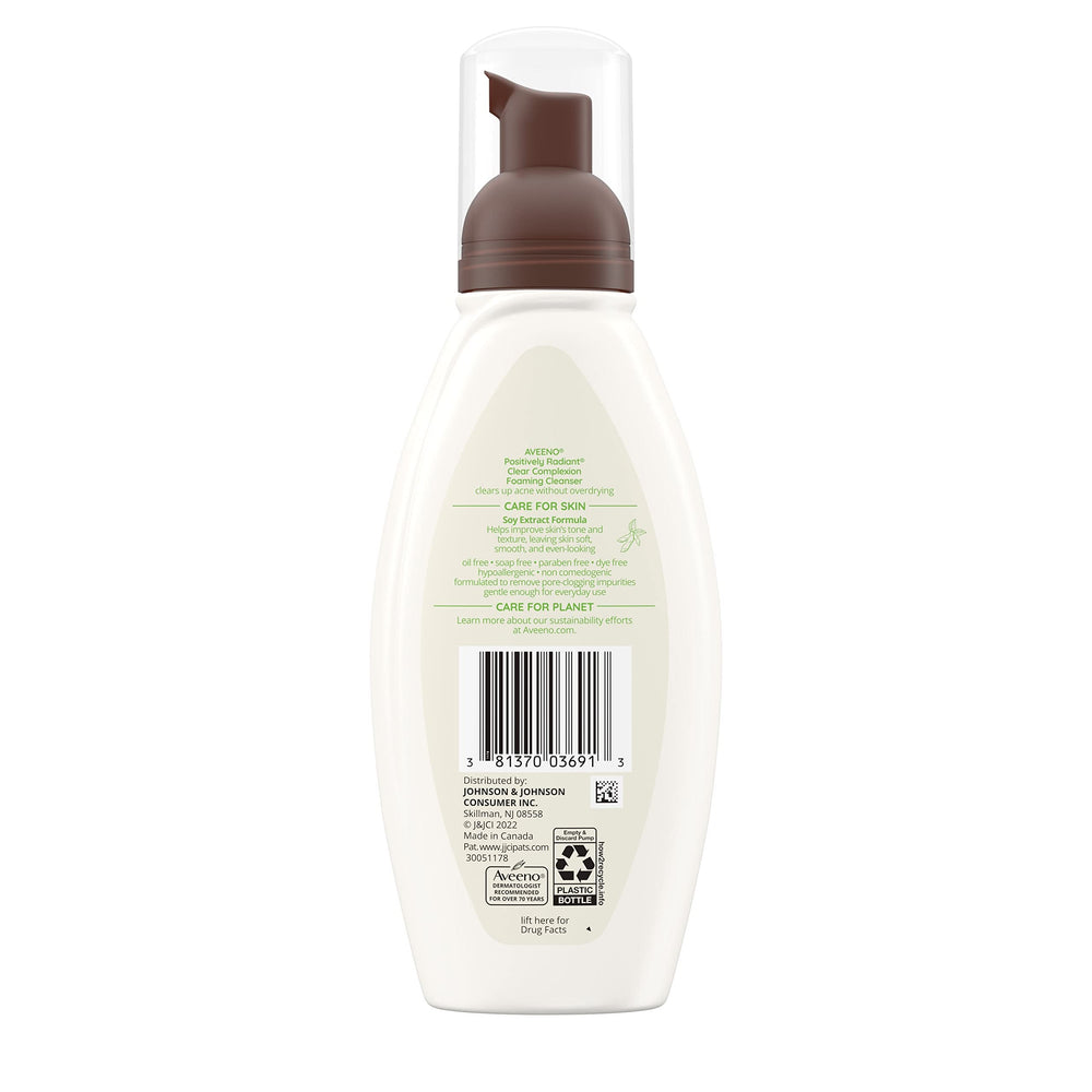 Aveeno Clear Complexion Foaming Cleanser dermatologist-recommendation badge signals trusted skin care.