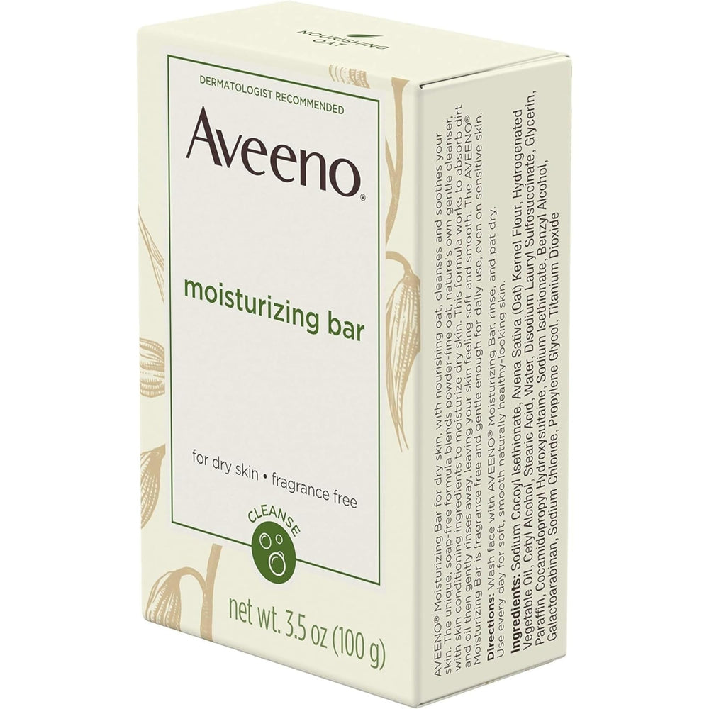 Aveeno Naturals Moisturizing Bar solid is ready for daily cleansing.