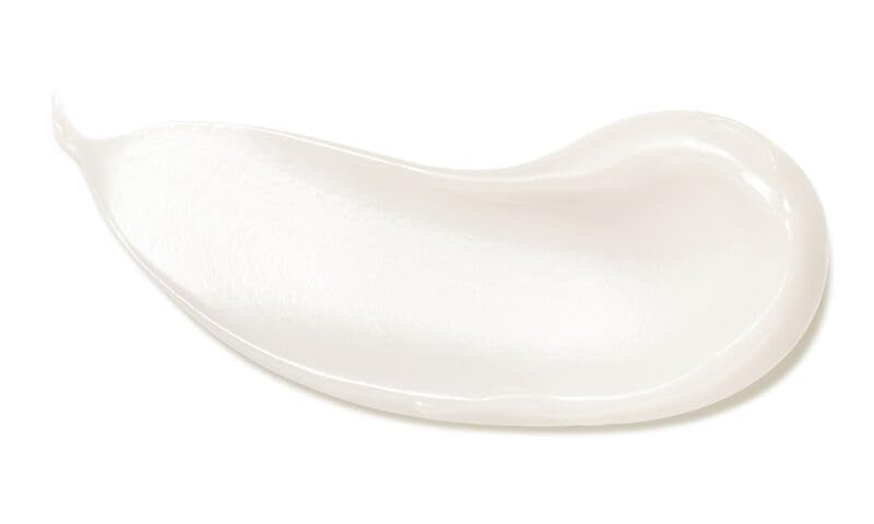 Avon Anew Clinical Pro Eye Lift in-use lighting highlights a refreshed-eye look.