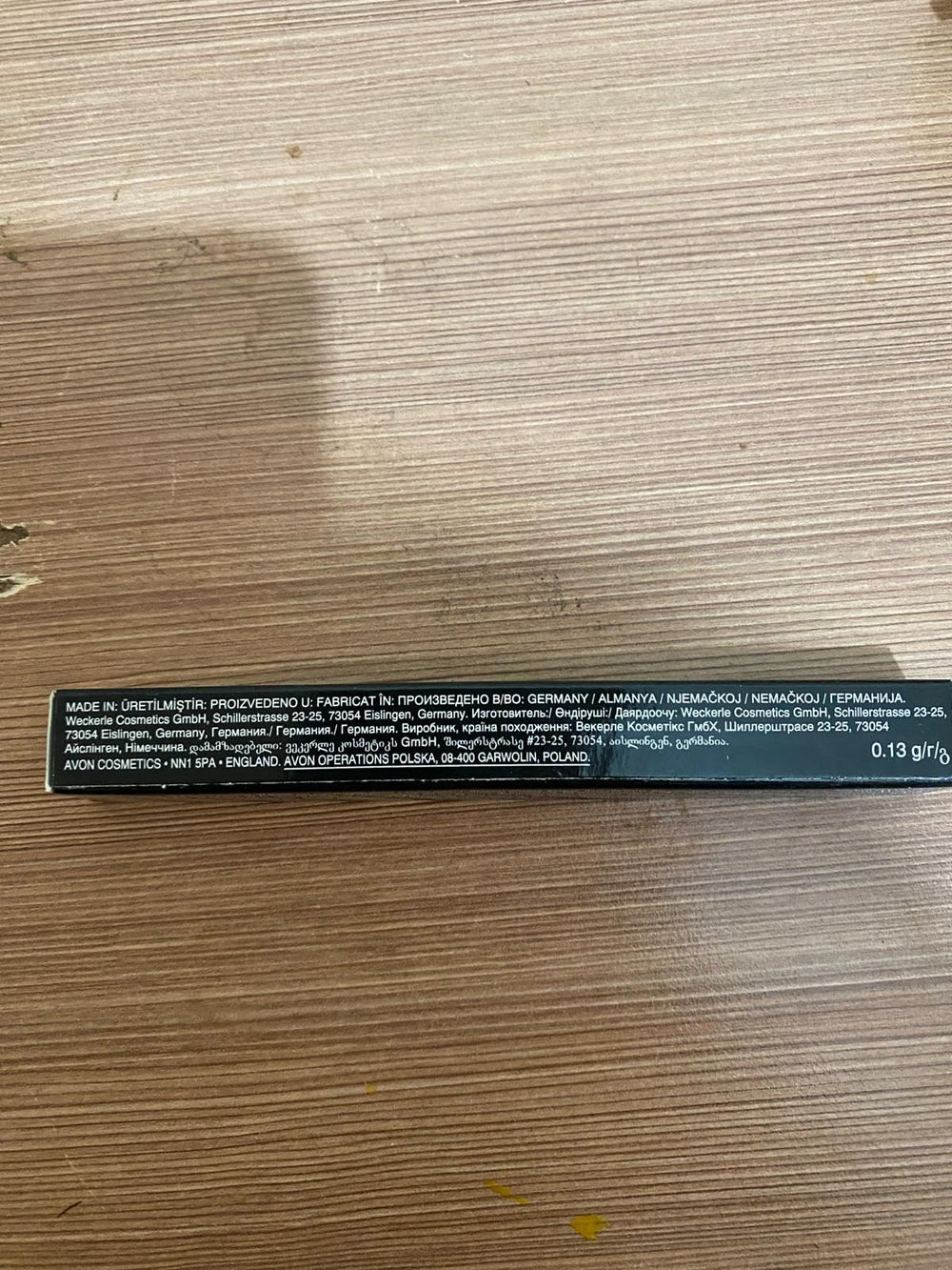 AVON Glimmersticks Eyebrow Definer Blonde B04 swatch shows natural shade