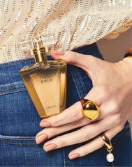 AVON Rare Gold spray-action delivering fragrance smoothly