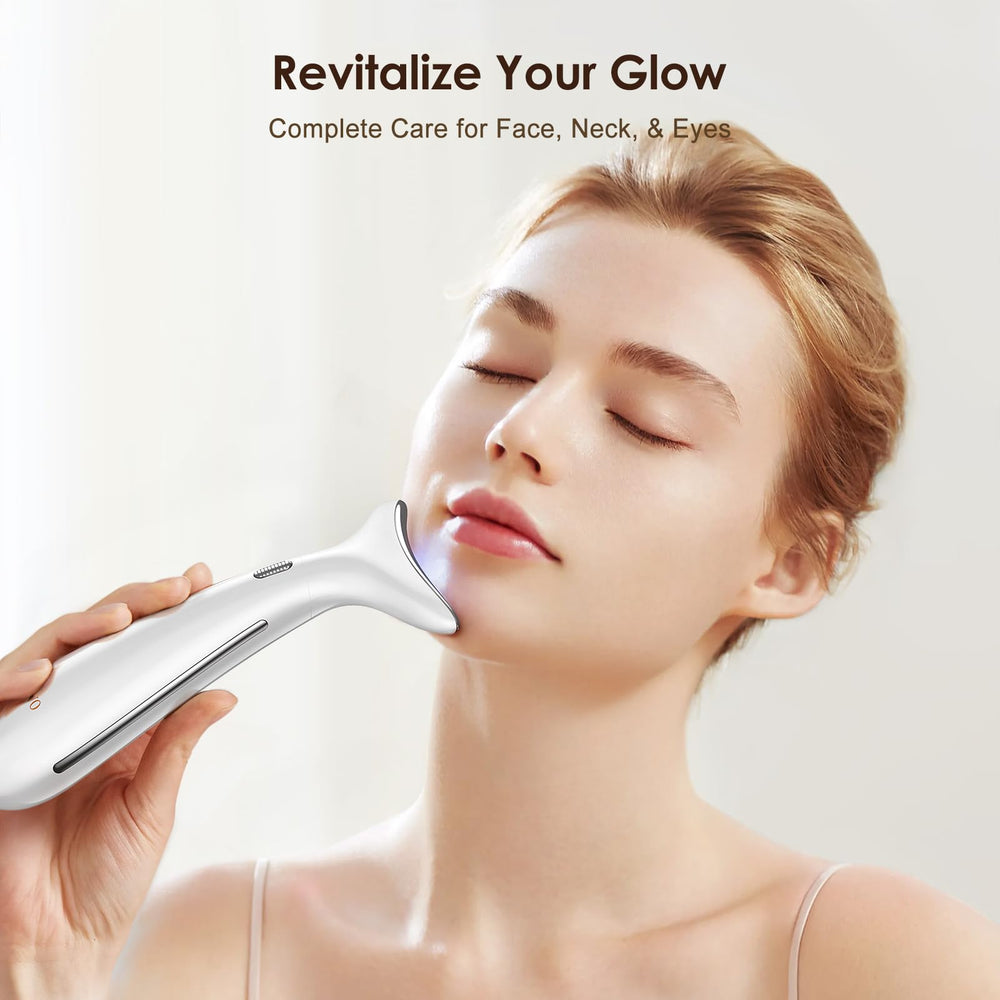 AZMAVO compact travel design ready for on-the-go skincare
