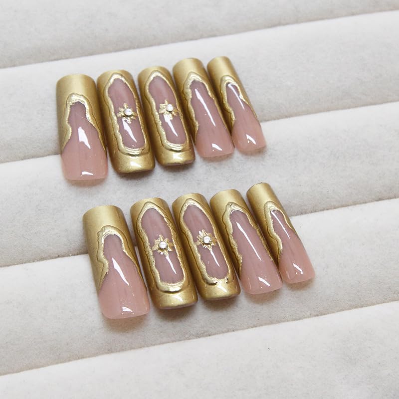 BABALAL Nails chrome texture close-up shows modern 3D detail