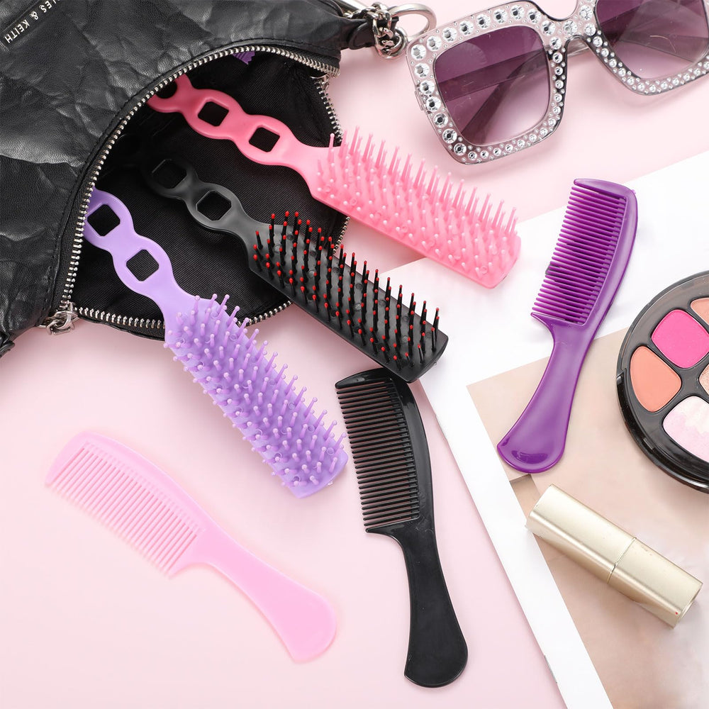 Baderke travel-size brushes shown in compact packaging for easy packing in luggage.