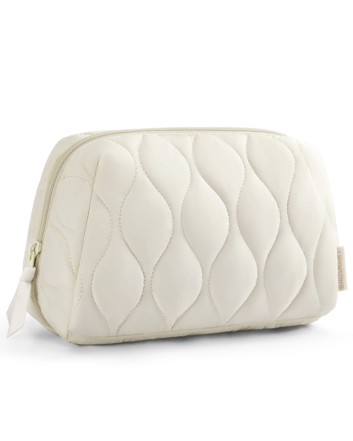 BAGSMART Makeup Bag wide-open design for easy access to cosmetics on the go