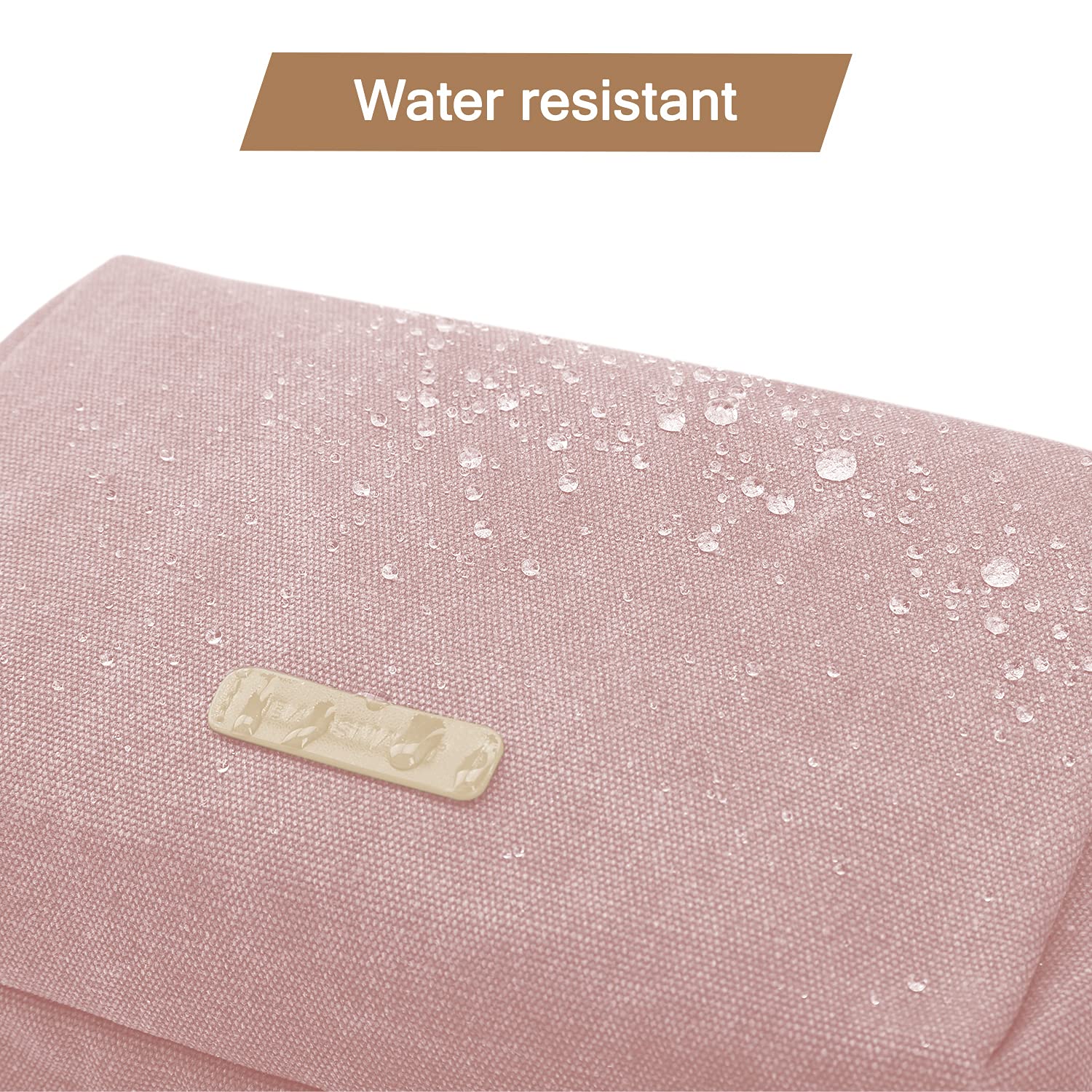BAGSMART Two-sided zip pockets separate cosmetics and accessories during trips.
