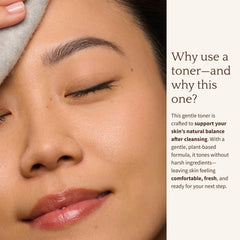 Bambu Earth rosemary hydrosol glass bottle close-up for soothing, balanced complexion.
