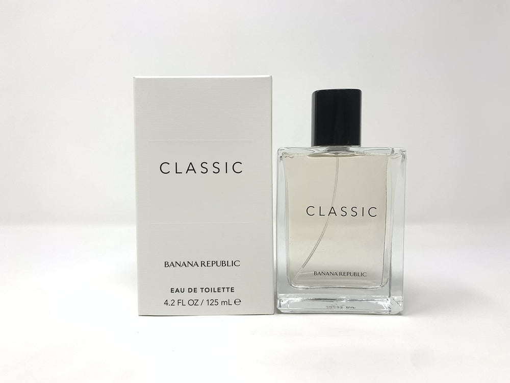 Banana Republic Classic base notes image, ginger musk and woods for lasting appeal