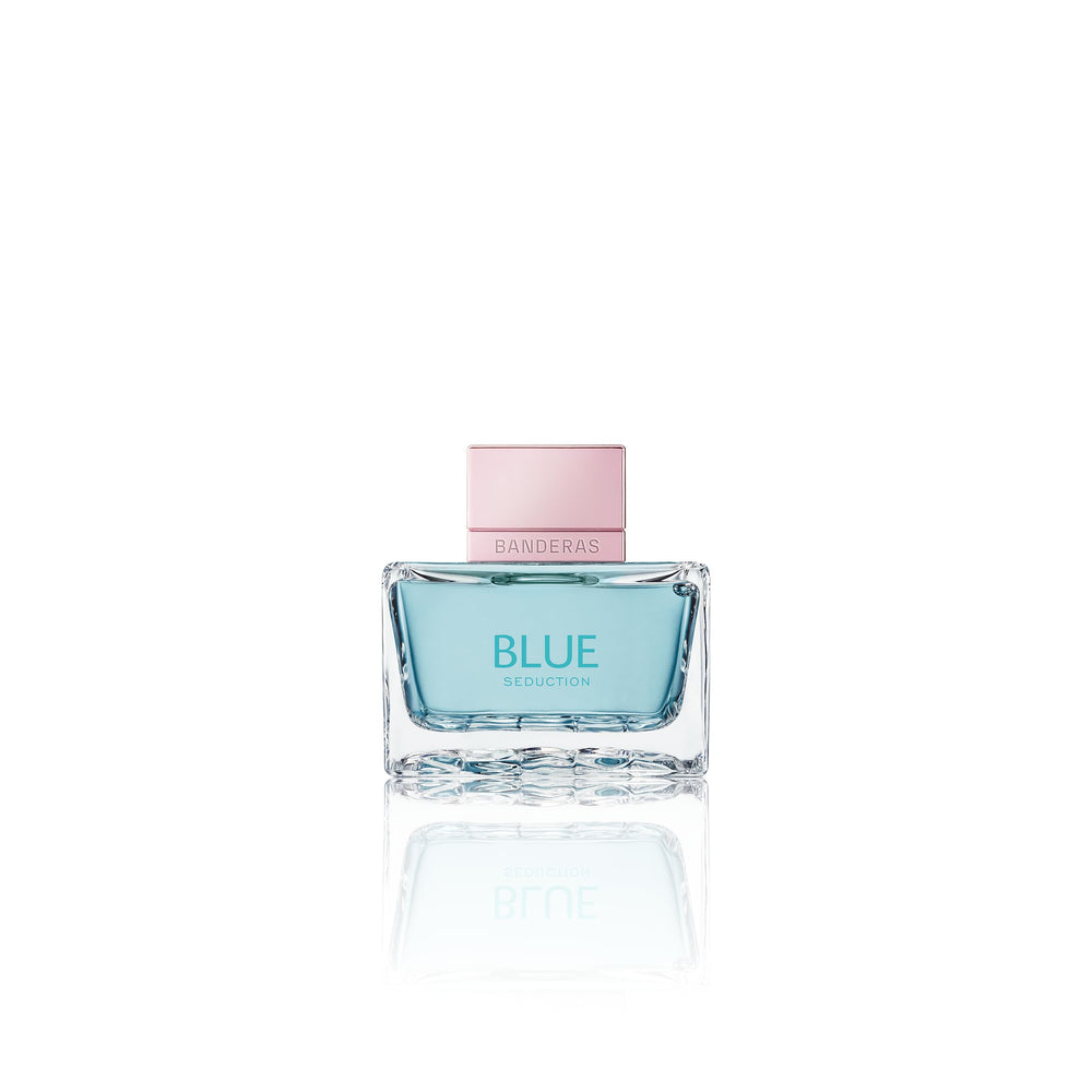 Banderas Blue Seduction mist application demonstrates easy daily spritz.