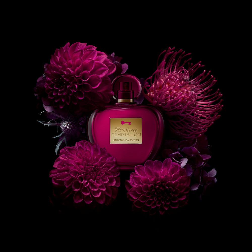 Citrus-bergamot top notes shine in a bright, fresh spray.