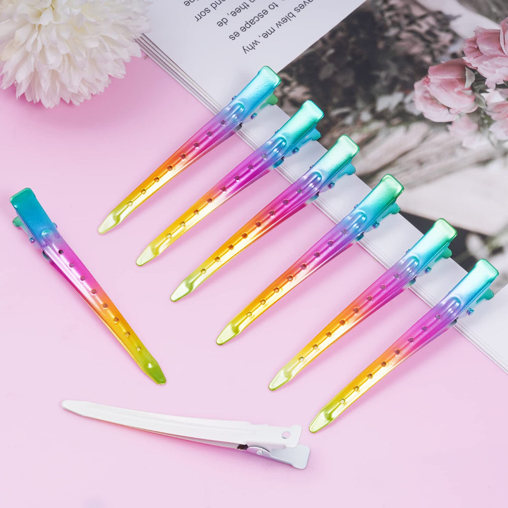 Bantoye hair sectioning clip in action helps you separate sections with ease