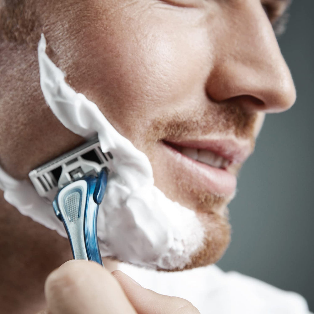 Barbasol Ultra 6 Plus open-flow blades are easy to rinse after use.
