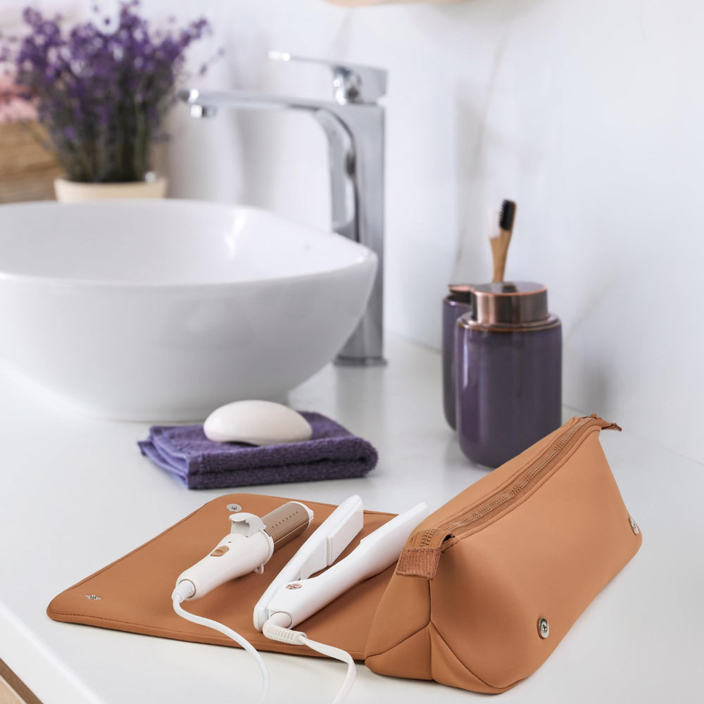 BAREFOOT CARIBOU dimensions 15.5 x 5 x 5 indicate roomy travel capacity.