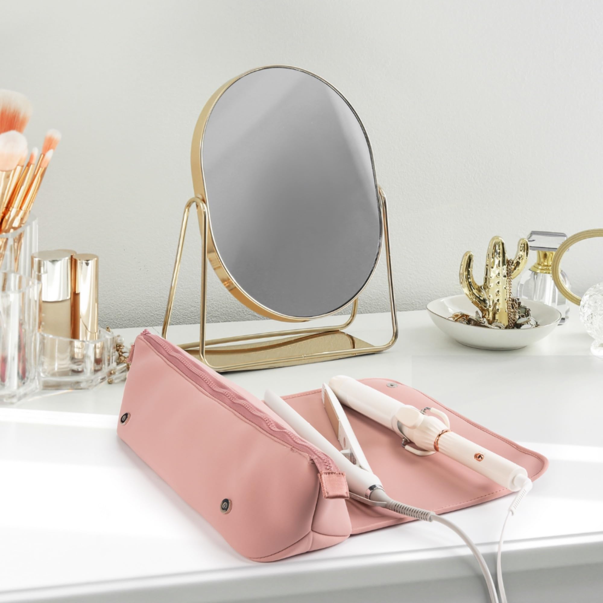 Barefoot Caribou flat iron holder organizer demonstrating tool separation