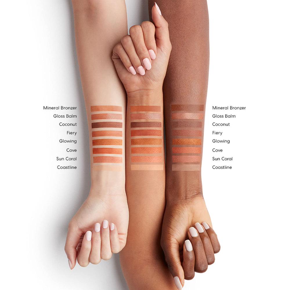 bareMinerals All-Over Face Color Bronzer Warmth compact closeup highlights the mineral formula