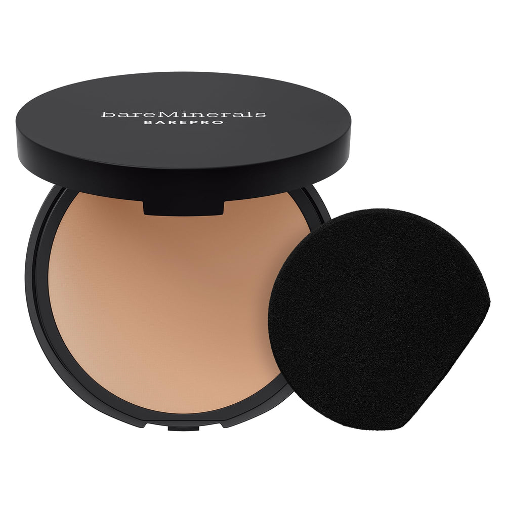 Bareminerals Barepro 24HR powder compact shows a matte finish with oil control.