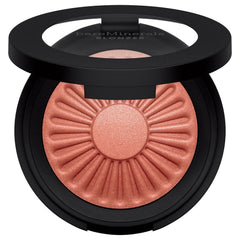 bareMinerals Gen Nude Blonzer Kiss of Copper compact close-up highlights silky buildable color for luminous cheeks.