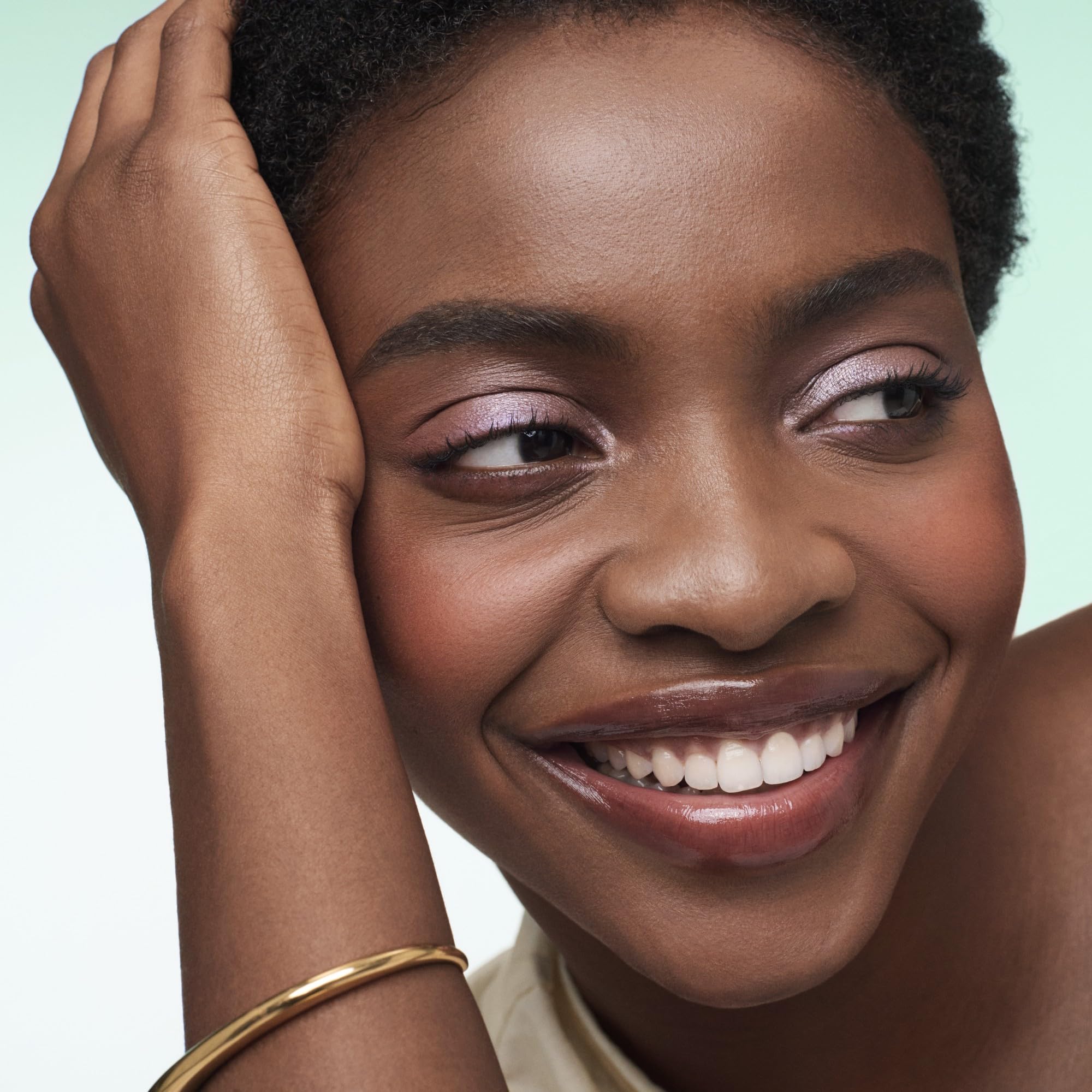 bareminerals holiday eye shadow quartet provides versatile shades for versatile eye makeup