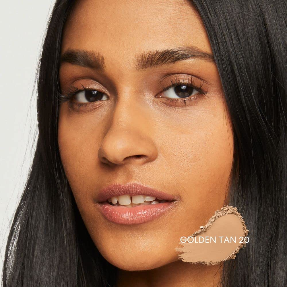 bareMinerals Original Loose Powder Foundation SPF15 Golden Tan 20 swatch-on-cheek for even-tone effect
