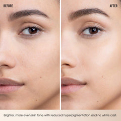 bareMinerals Skinlongevity Phyto-Vitamin C texture swirl highlights hydrating, glow-enhancing finish.