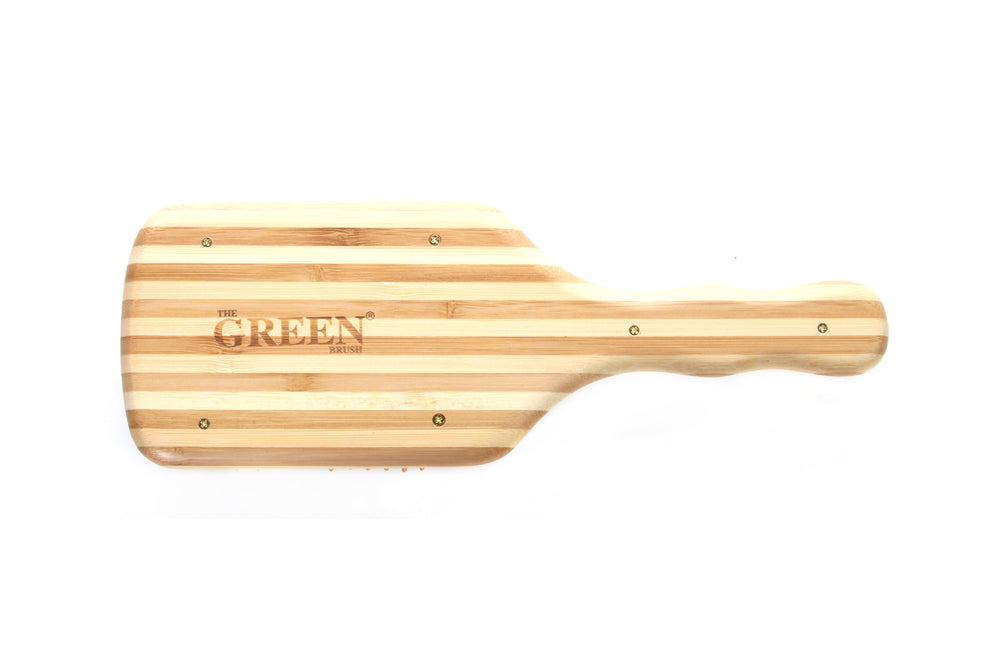 Bass The Green Brush brushing motion demonstrates reduced static and shine potential.