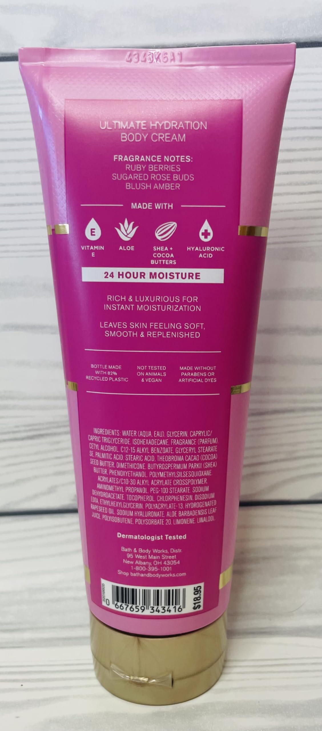 Bath & Body Works Covered in Roses packaging highlights a dual-pack fragrance and convenience