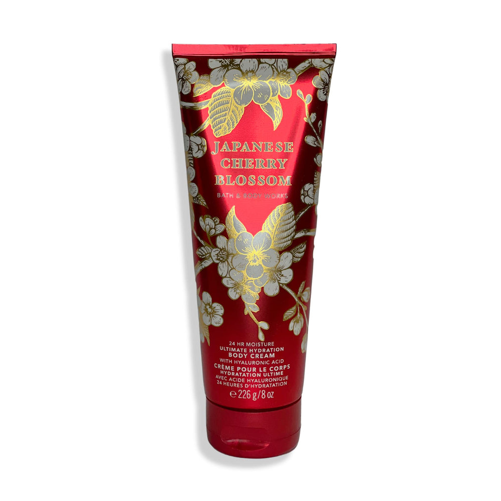 Bath & Body Works Japanese Cherry Blossom ultimate hydration label close-up highlights lasting moisture.
