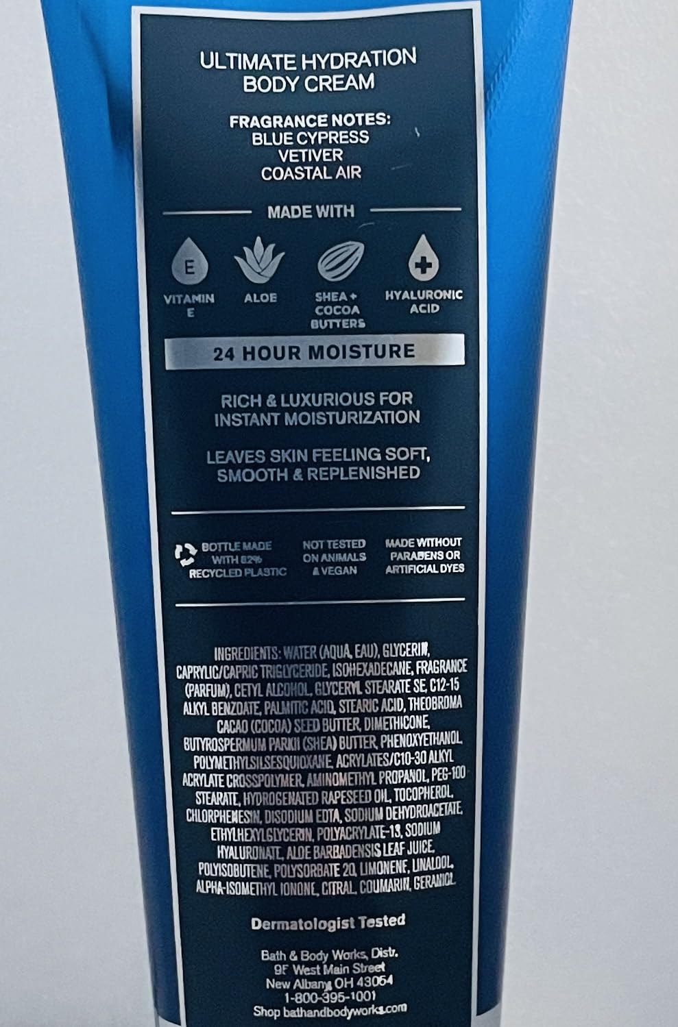 Bath & Body Works Ocean 2-pack closeup shows rich cream texture for hydration.