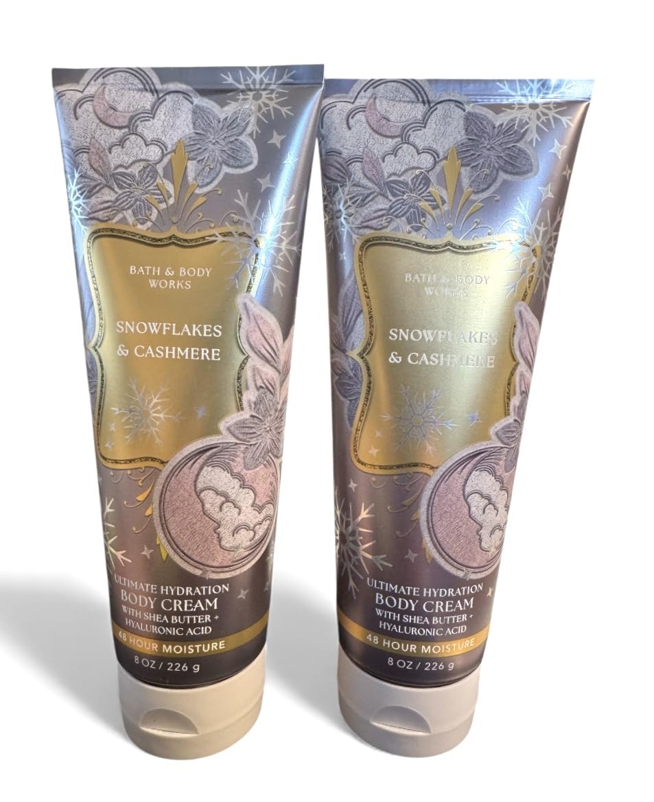 Bath & Body Works Snowflakes & Cashmere cream jar for quick moisturization and fragrance.