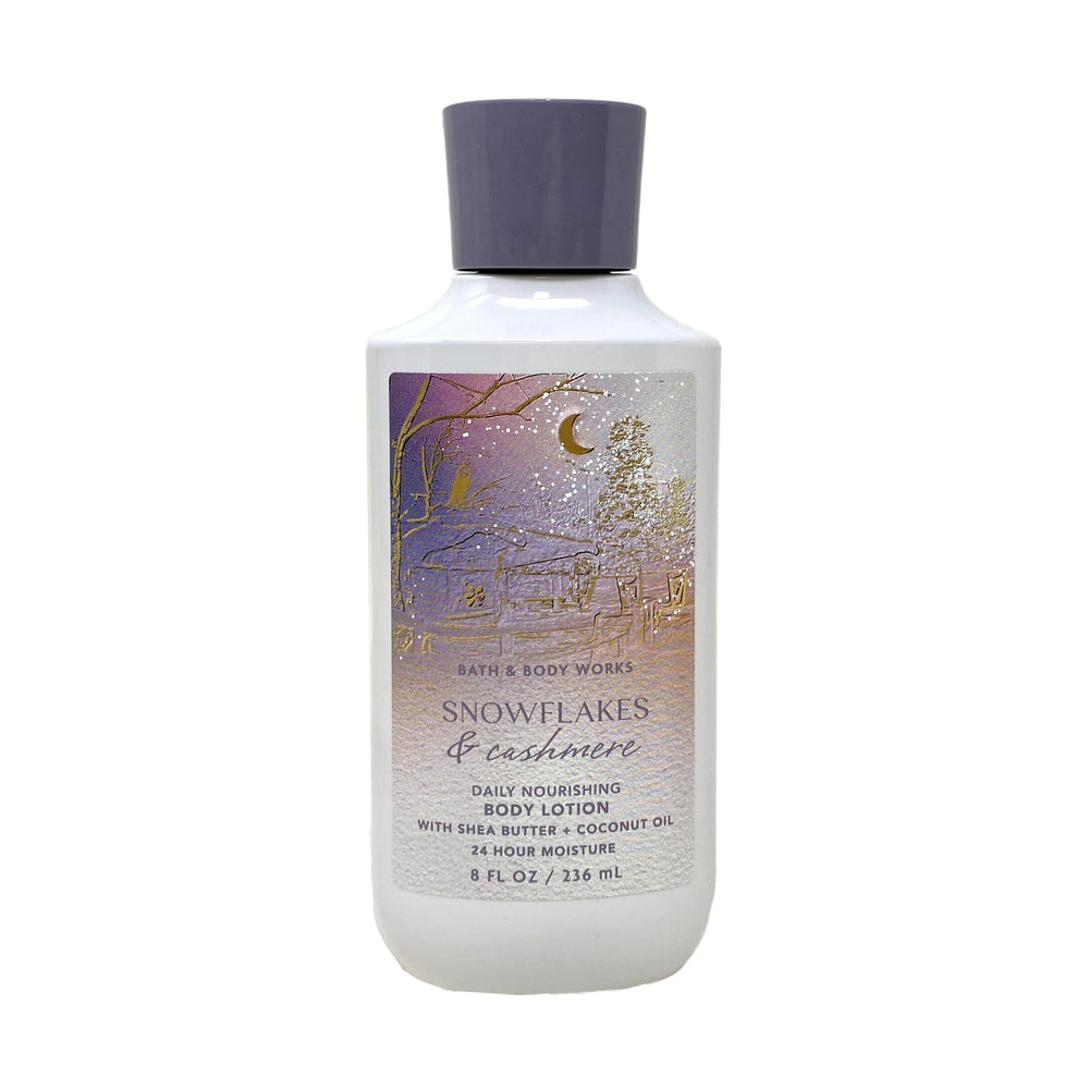 Bath & Body Works Snowflakes & Cashmere packaging gift-set display highlights premium gifting appeal