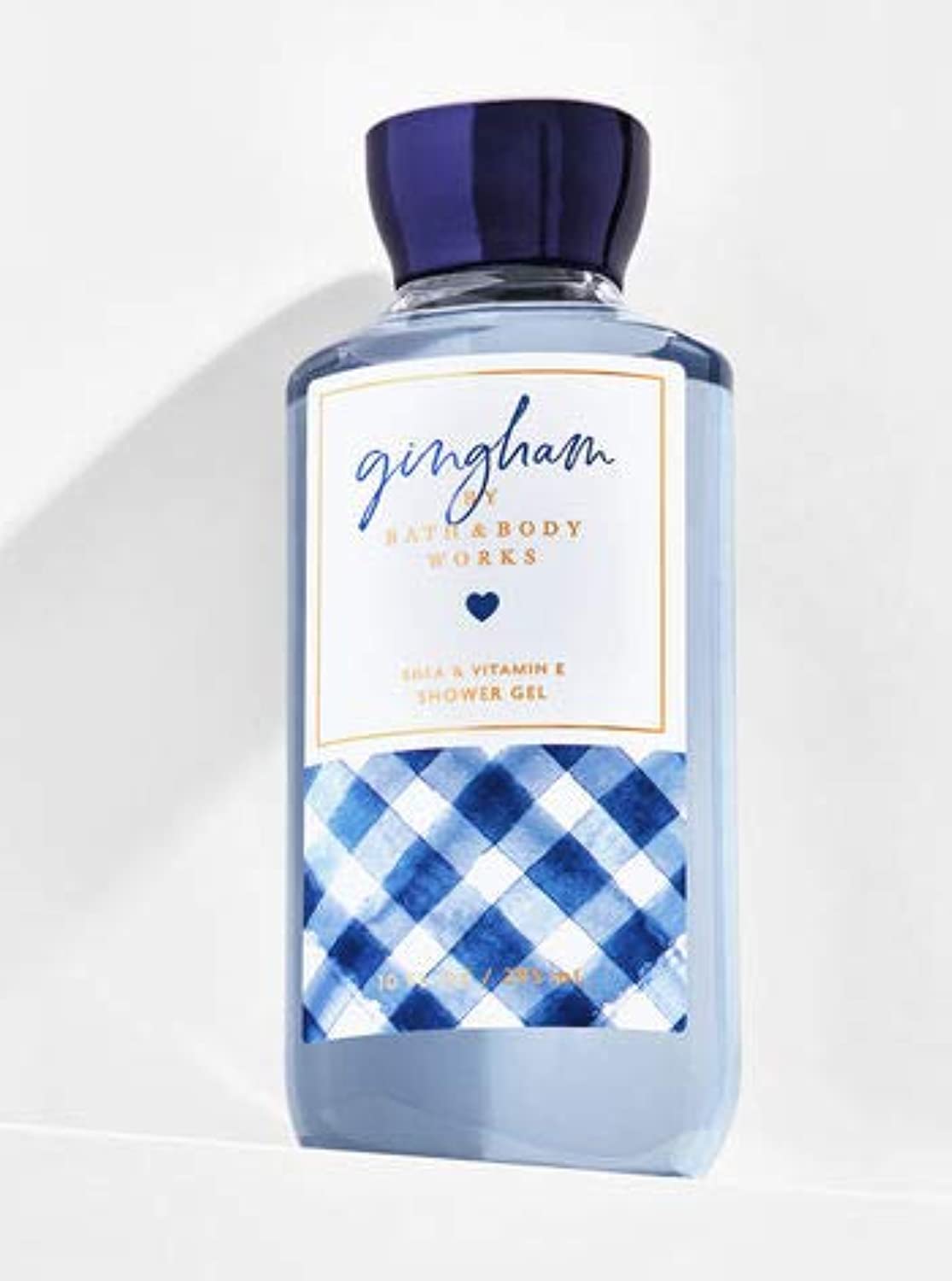 Bath & Body Works Gingham fragrance mist spray provides a light, lasting scent