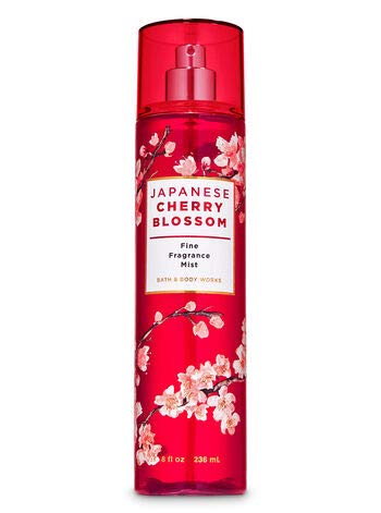 Bath & Body Works Japanese Cherry Blossom shower gel bottle for refreshing cleanse and fragrance